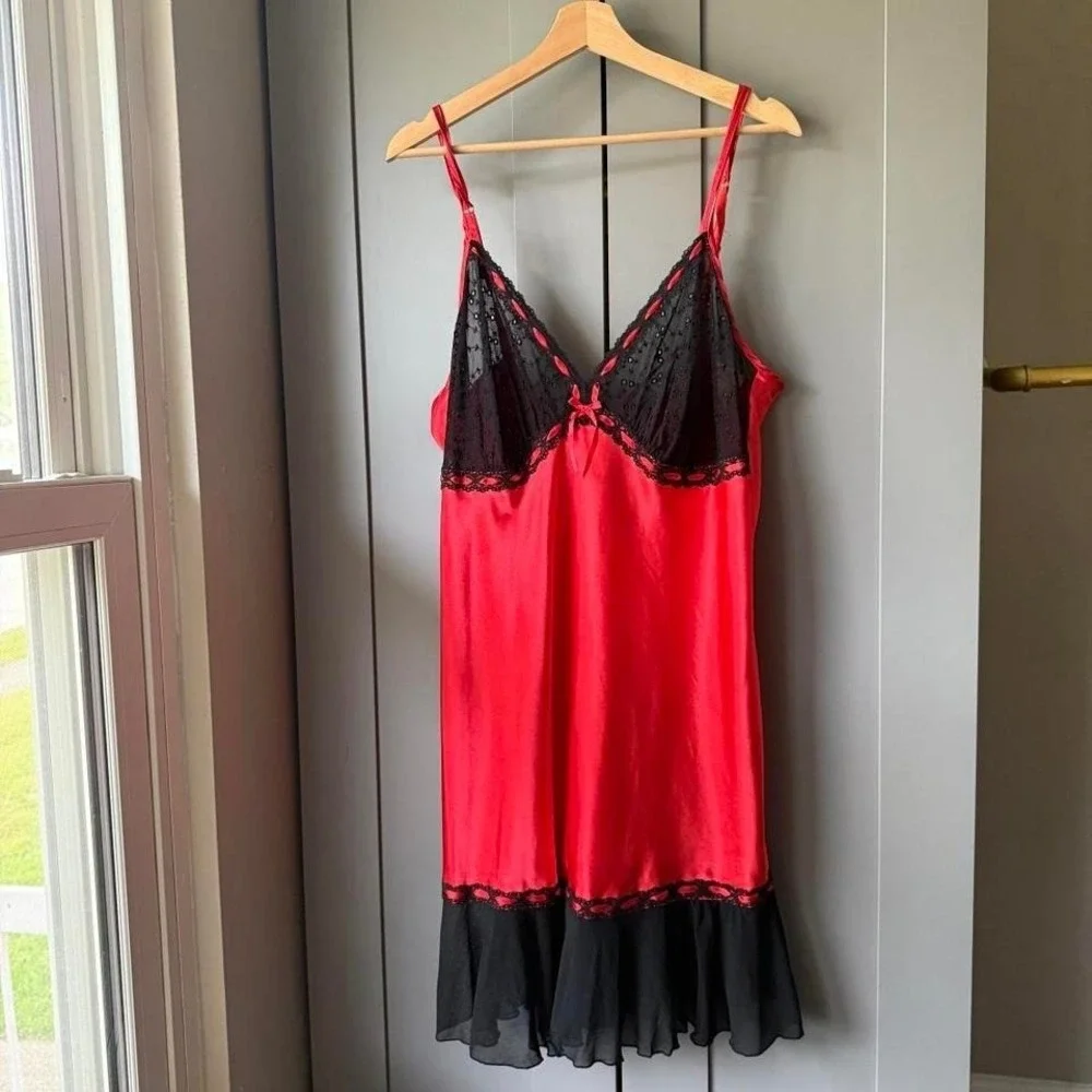Cacique Women's Babydoll Lingerie Red Black Lace Size 14/16